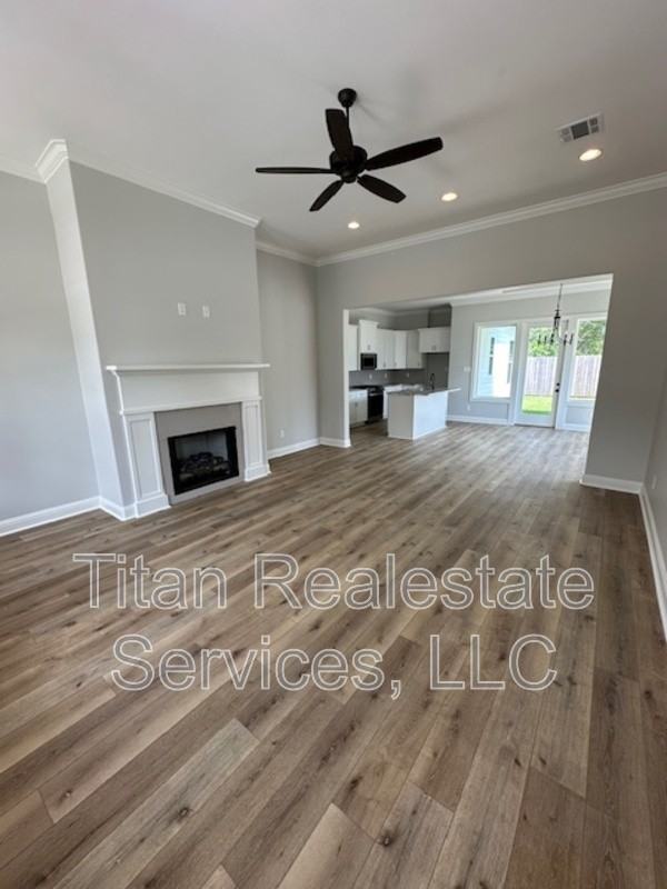 124 Jagged Grove Ln - Photo 2 of 12