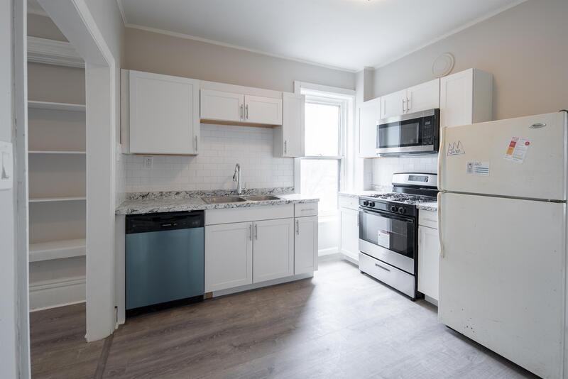 649 4th St - Photo 3 of 22