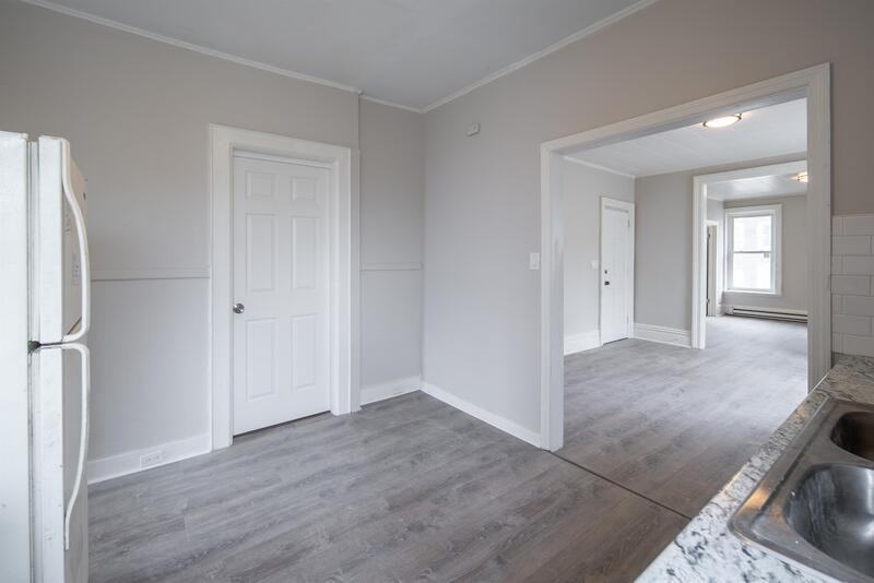 649 4th St - Photo 5 of 22