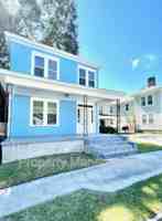 featured image of 637 E 39th St