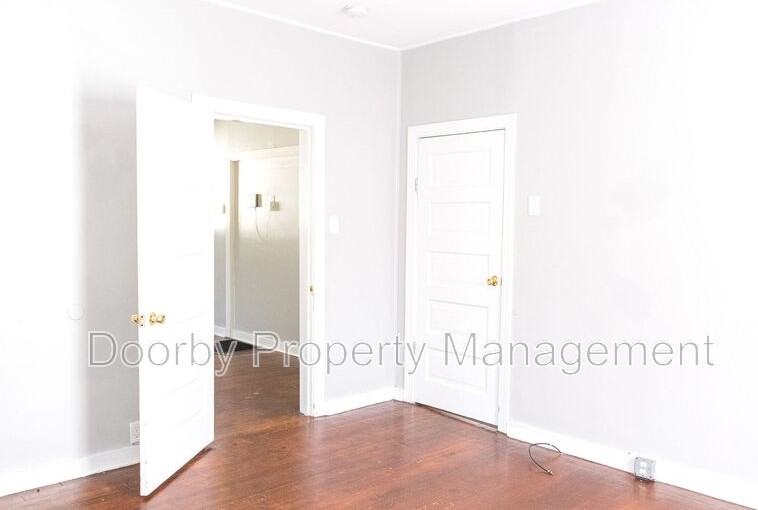 2009 Camden St - Photo 5 of 12