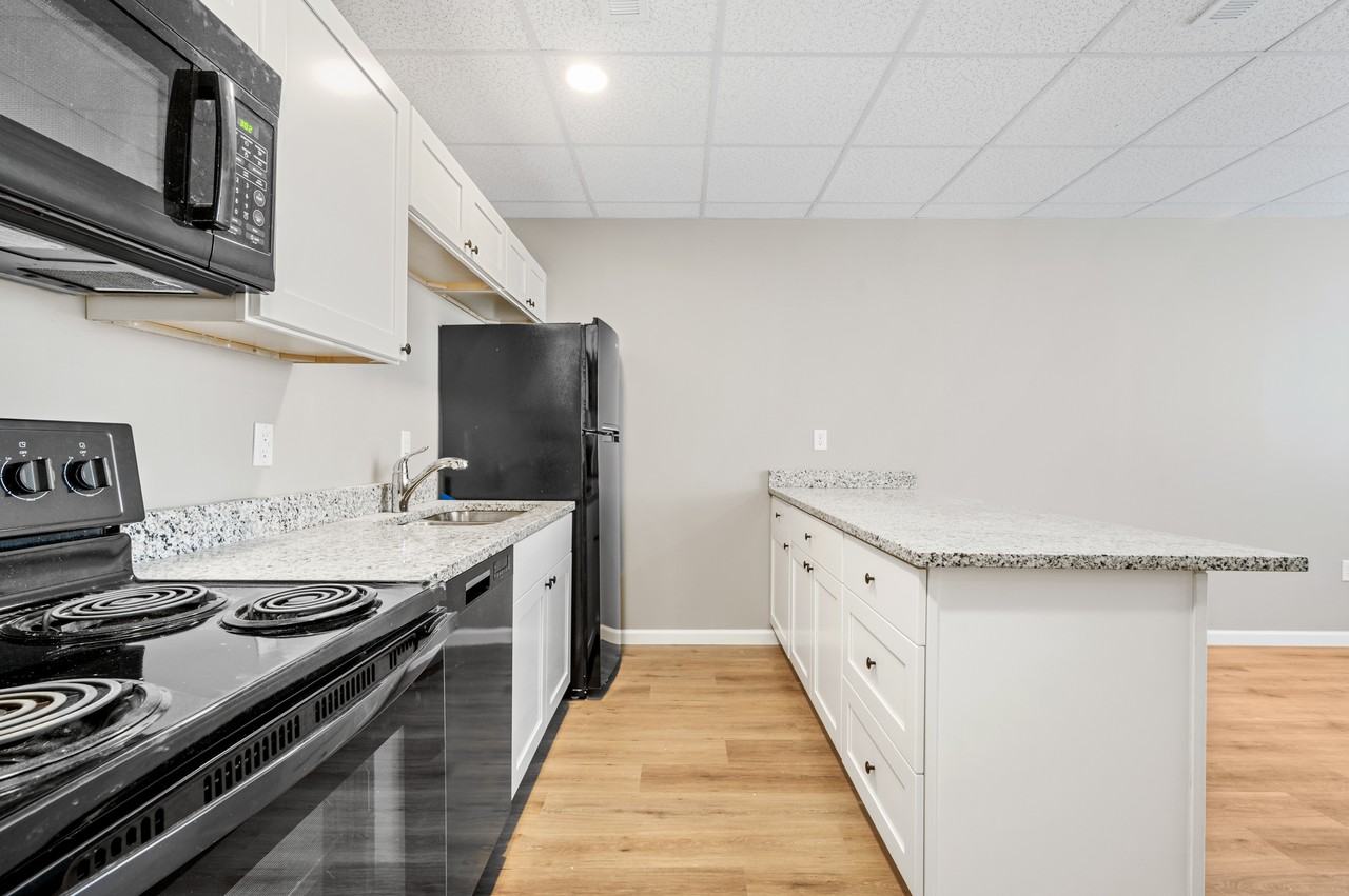 13902 U.S. 30 - Photo 5 of 19