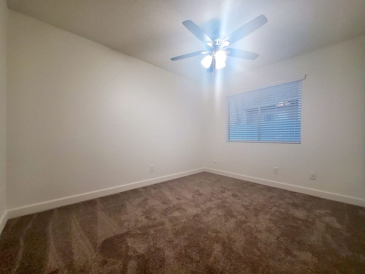 Summit Creek Apartments - Photo 7 of 43