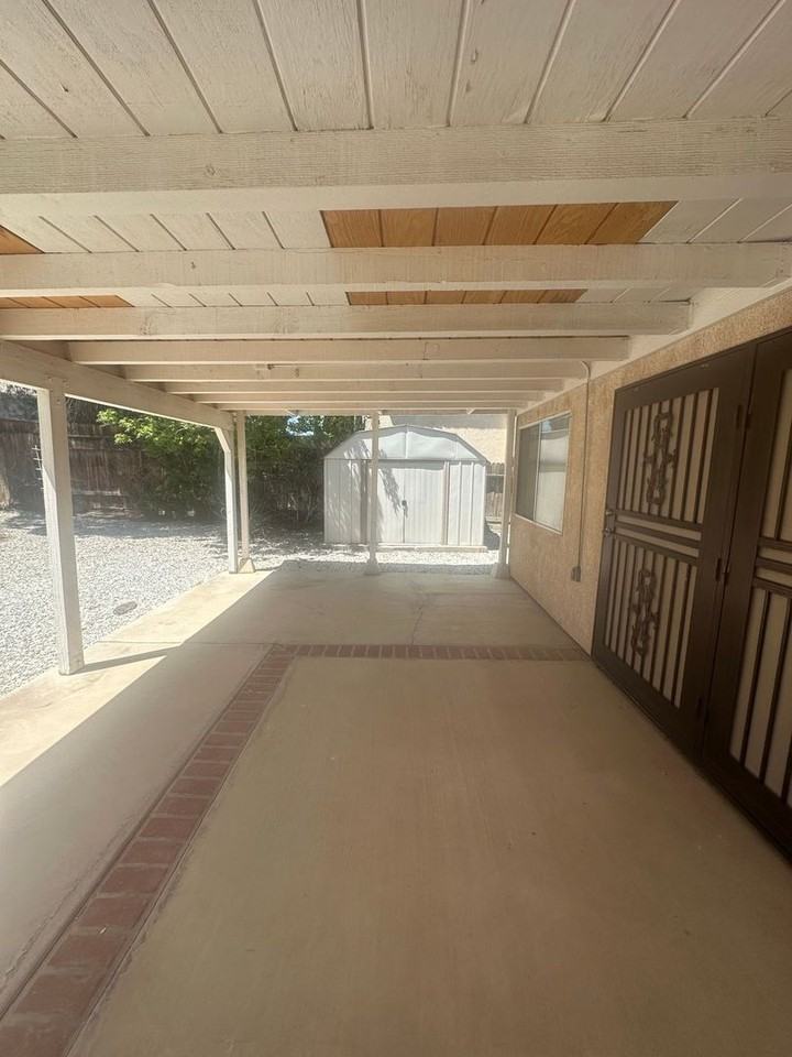 14333 La Crescenta Ave - Photo 4 of 29
