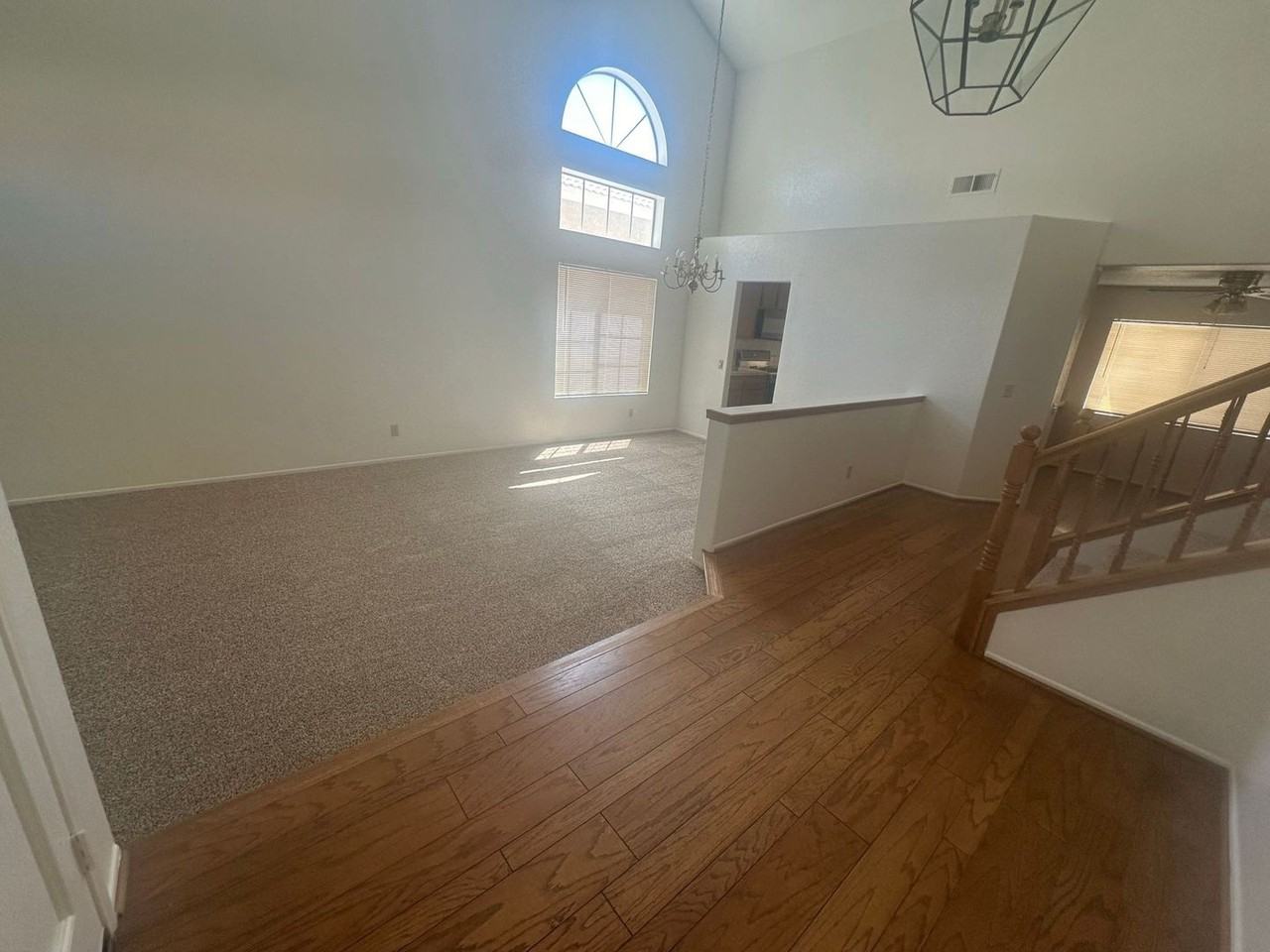 14333 La Crescenta Ave - Photo 6 of 27