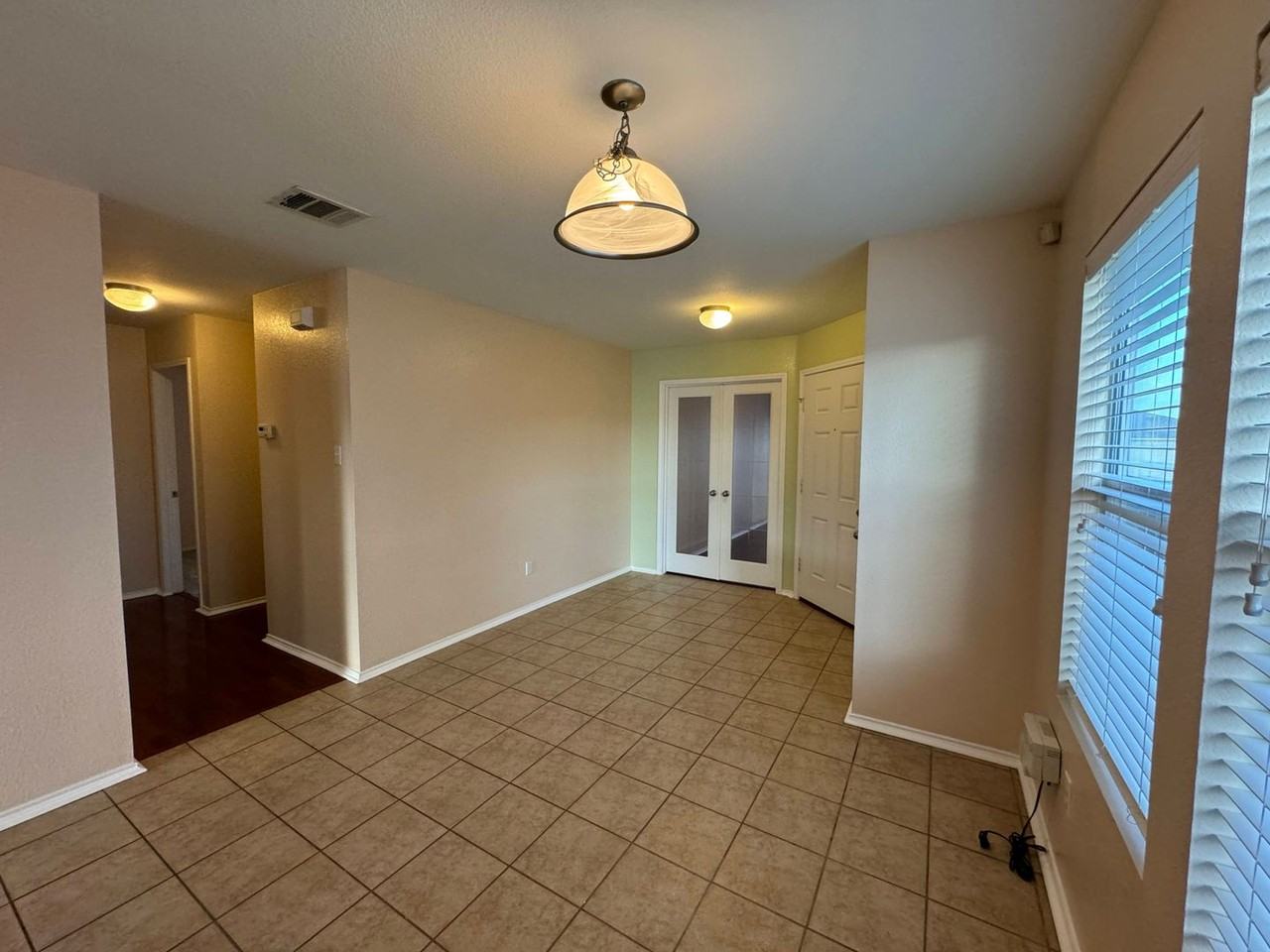 5704 Capricorn Loop - Photo 5 of 35