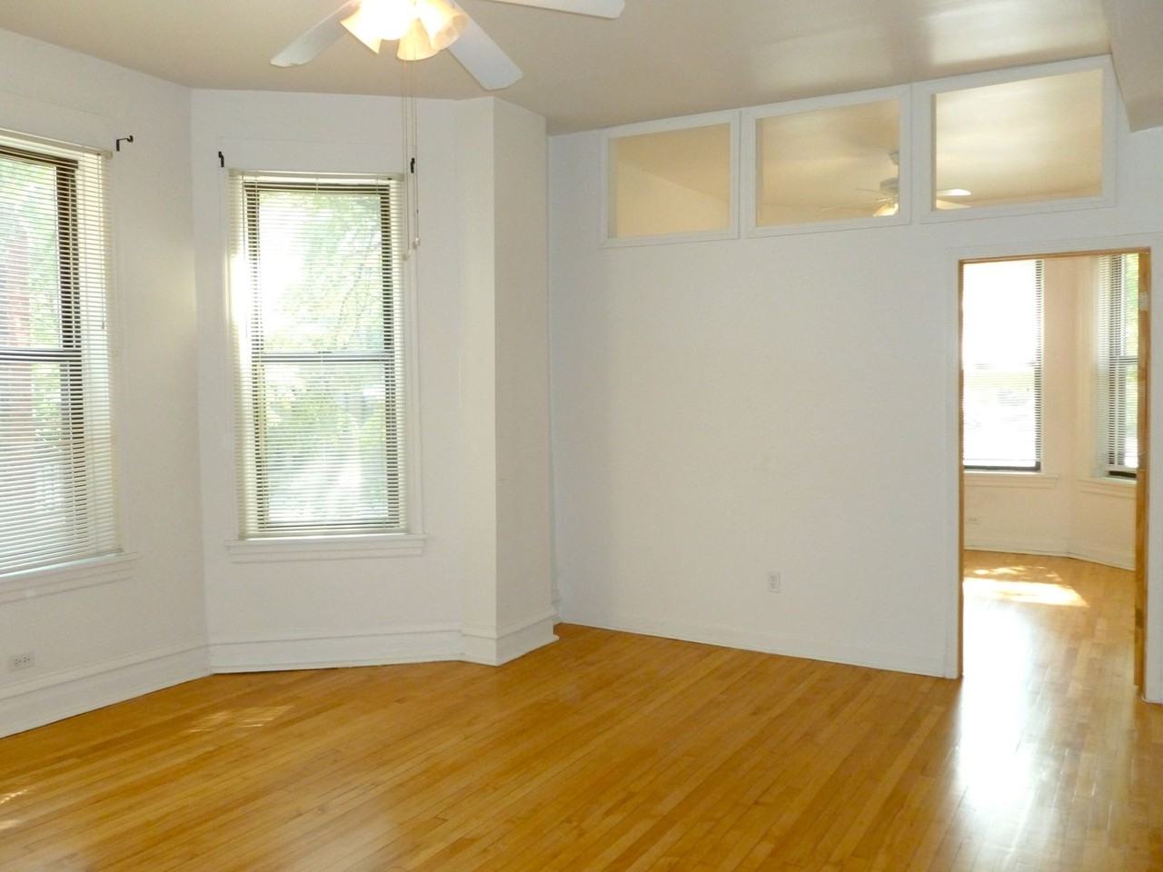 725 S Loomis - Photo 3 of 20