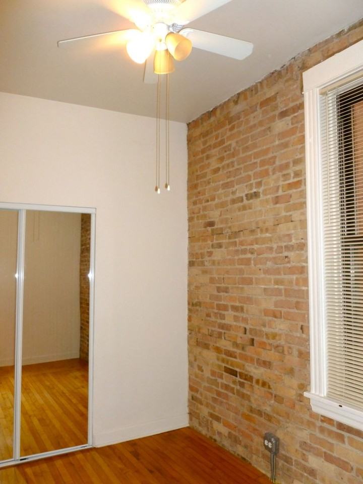 725 S Loomis - Photo 7 of 20