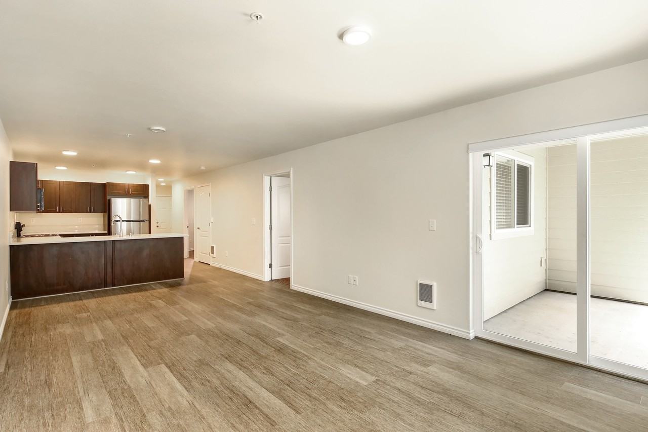 Depot Villas - Photo 5 of 20