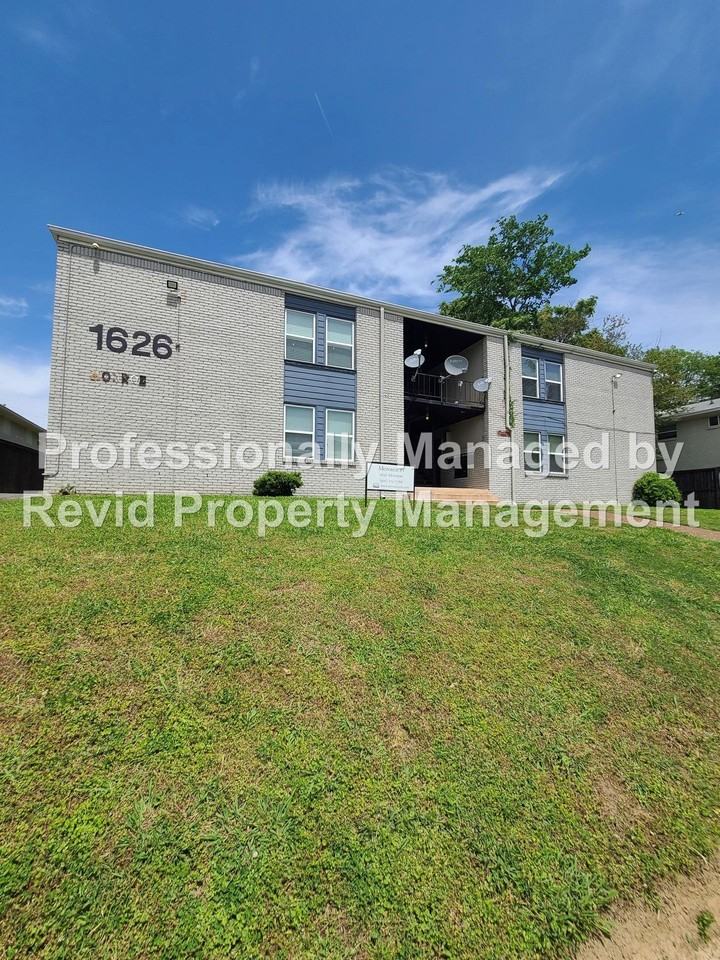 1626 Monroe Ave. - Photo 4 of 27