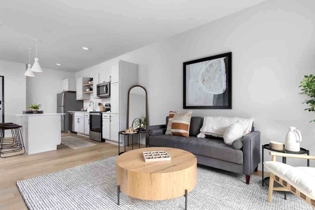 Origin - Photo 3 of 36