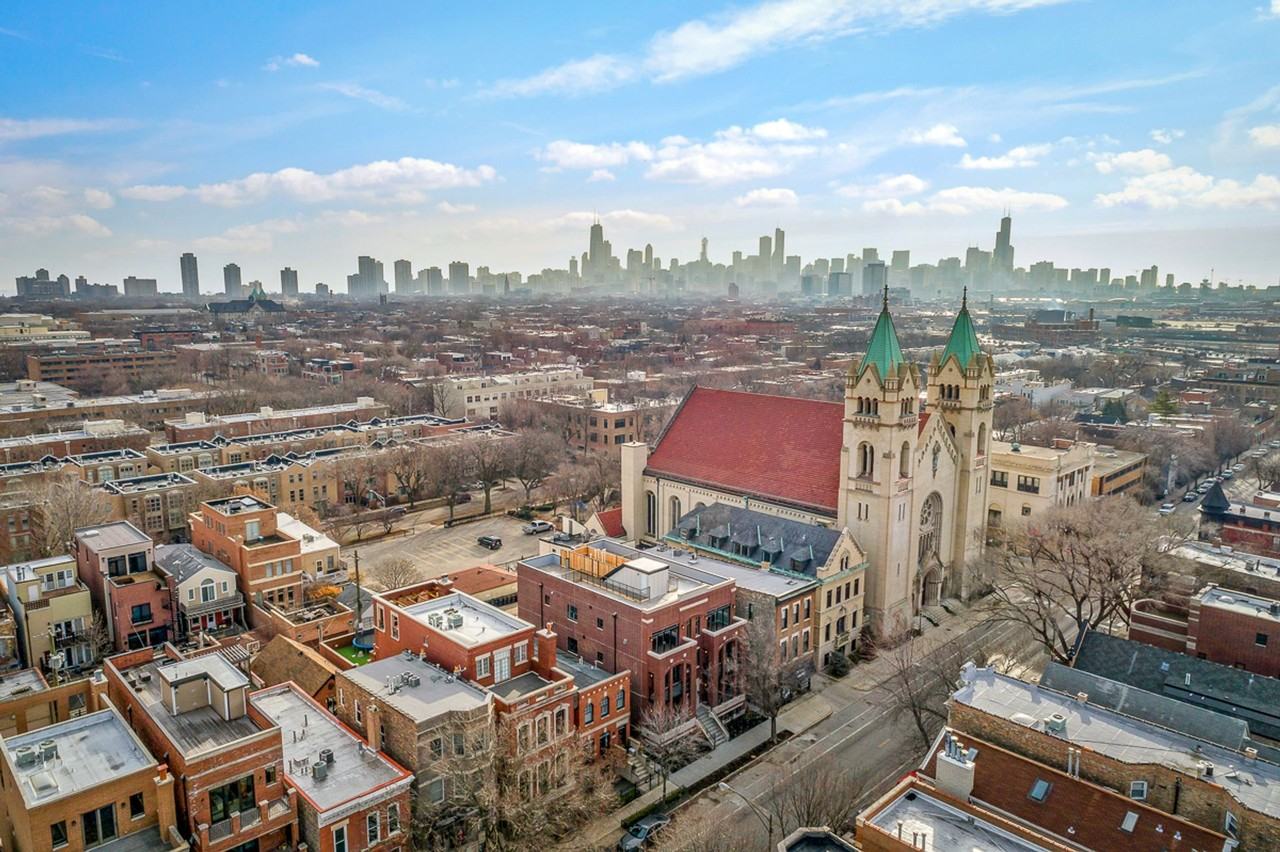 2319 N. Southport - Photo 4 of 9