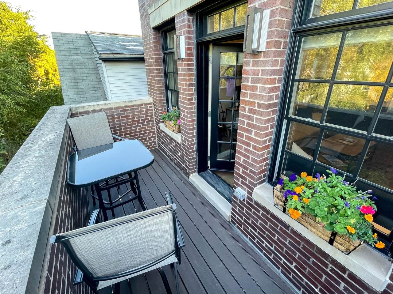 1241 W. Oakdale - Photo 6 of 7