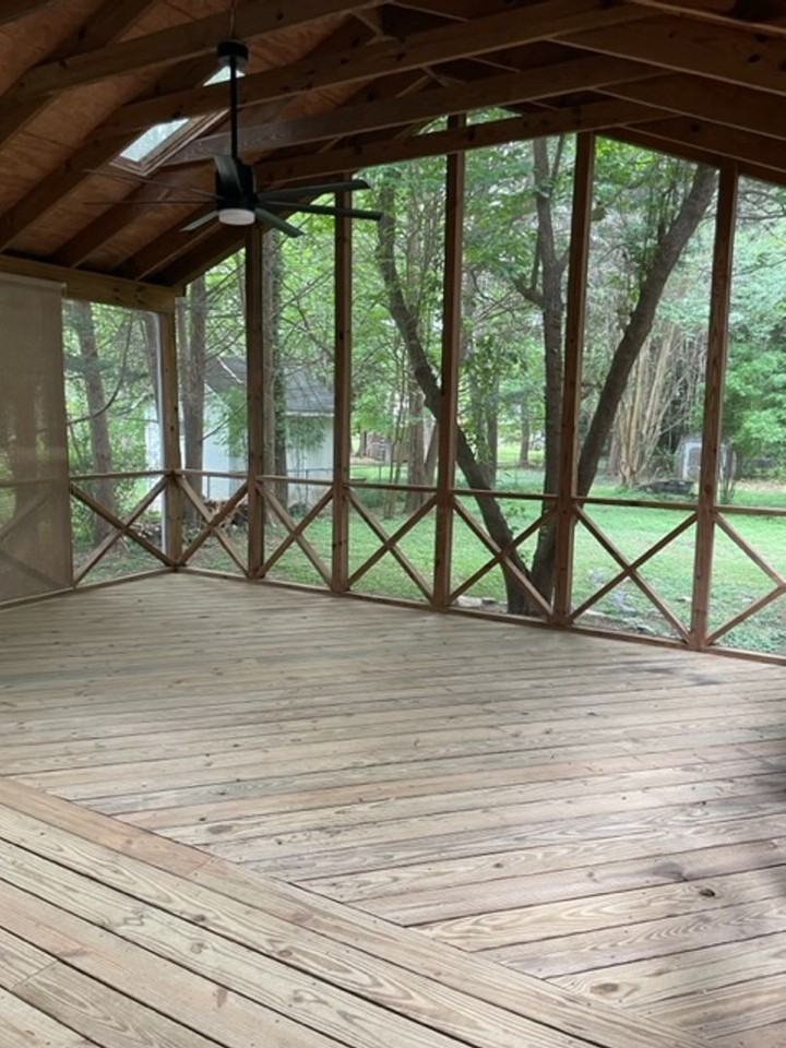 7705 Surreywood Pl - Photo 3 of 12