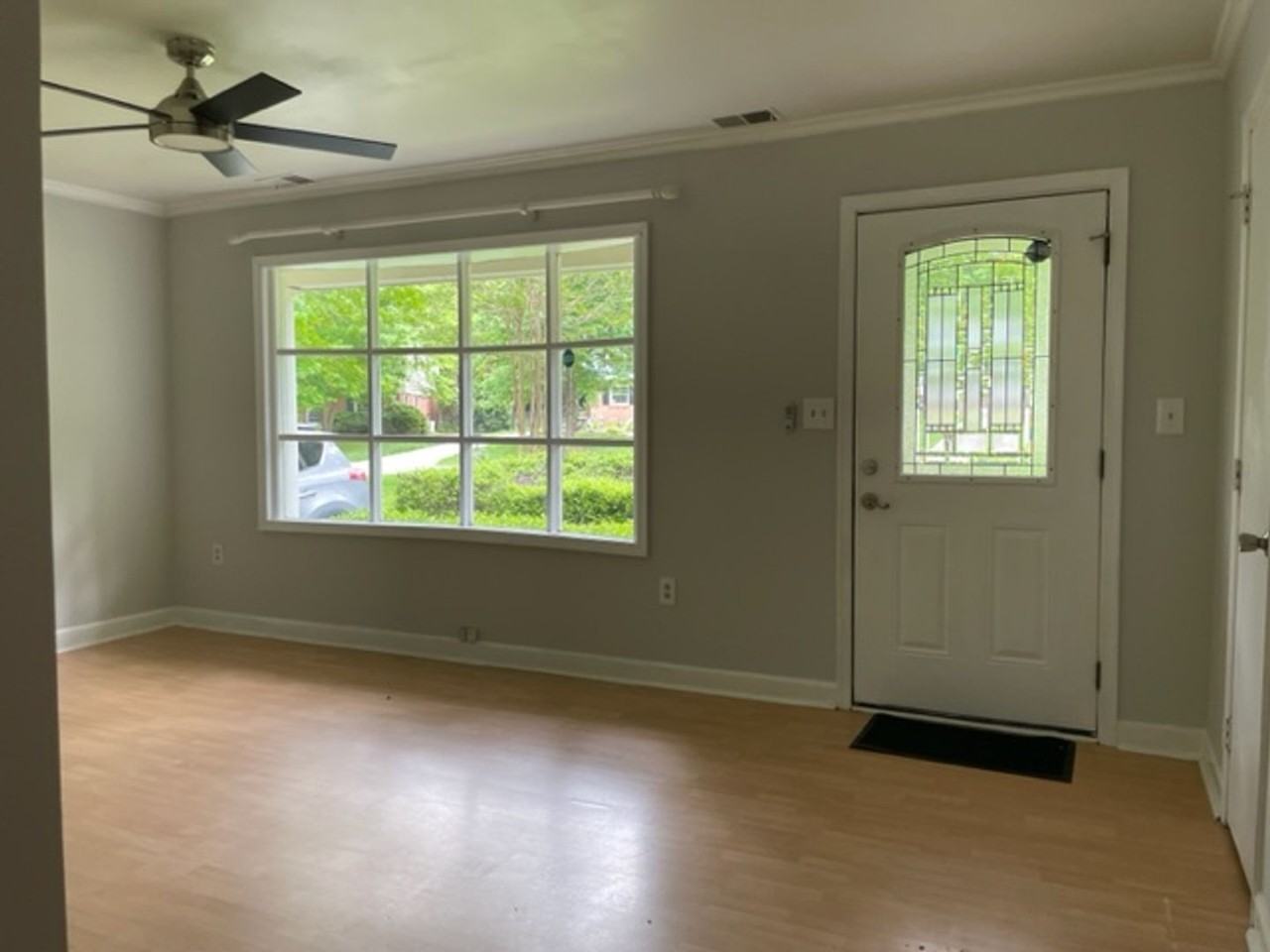 7705 Surreywood Pl - Photo 7 of 12