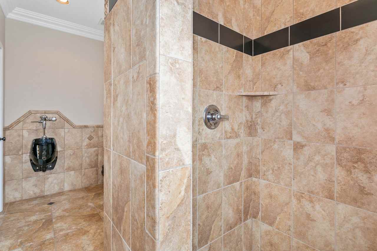 1405 George Ct - Photo 7 of 12