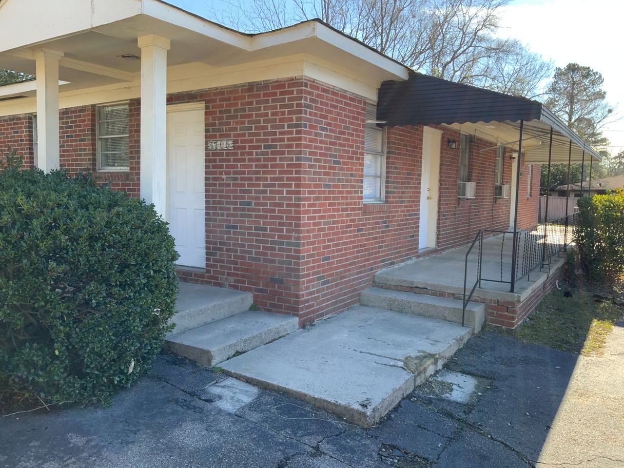 3706 Live Oak St - Photo 6 of 11