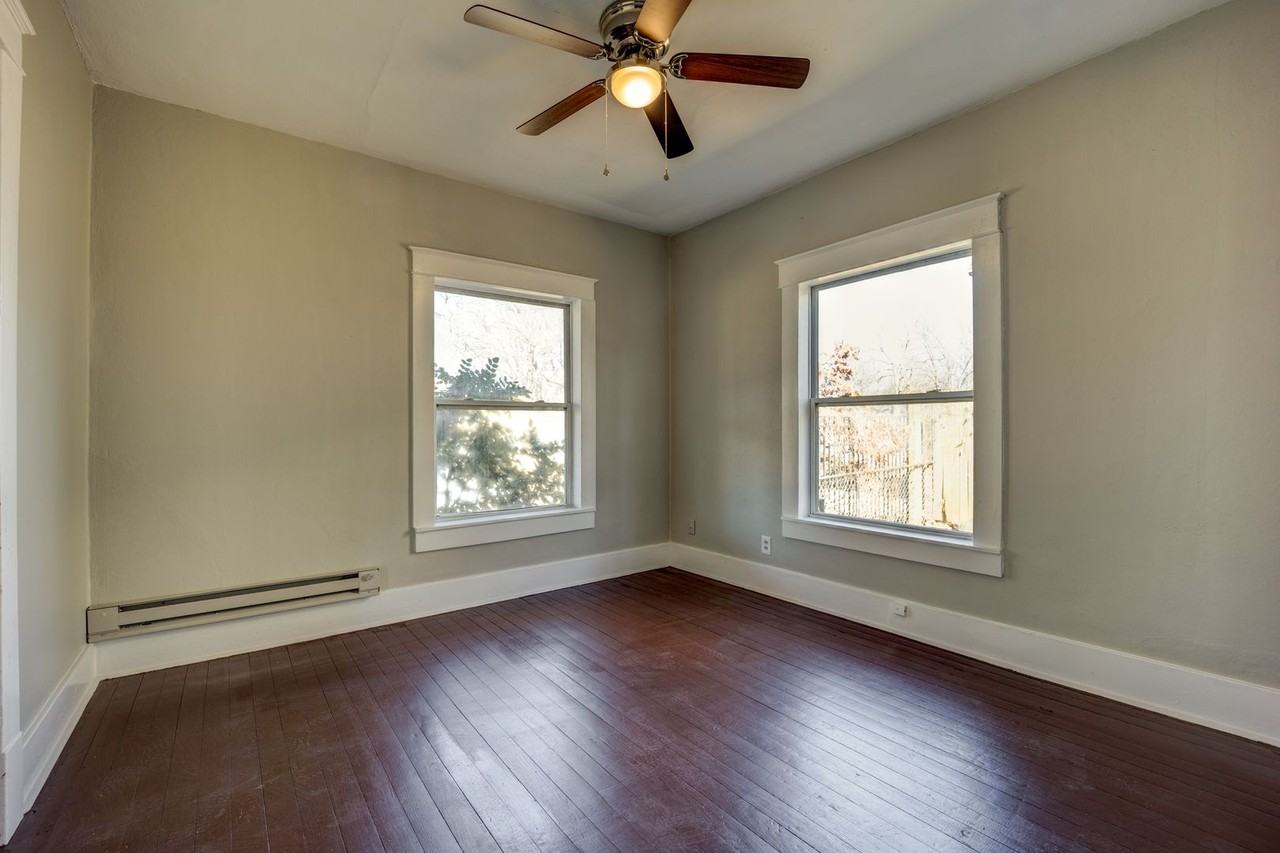 1704 S Q St - Photo 6 of 23