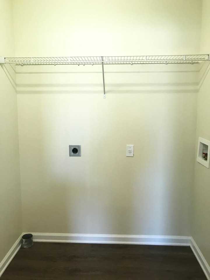 Rockwood Apartments 1755 Galbraith Rd, Frankfort, KY 40601 Zumper