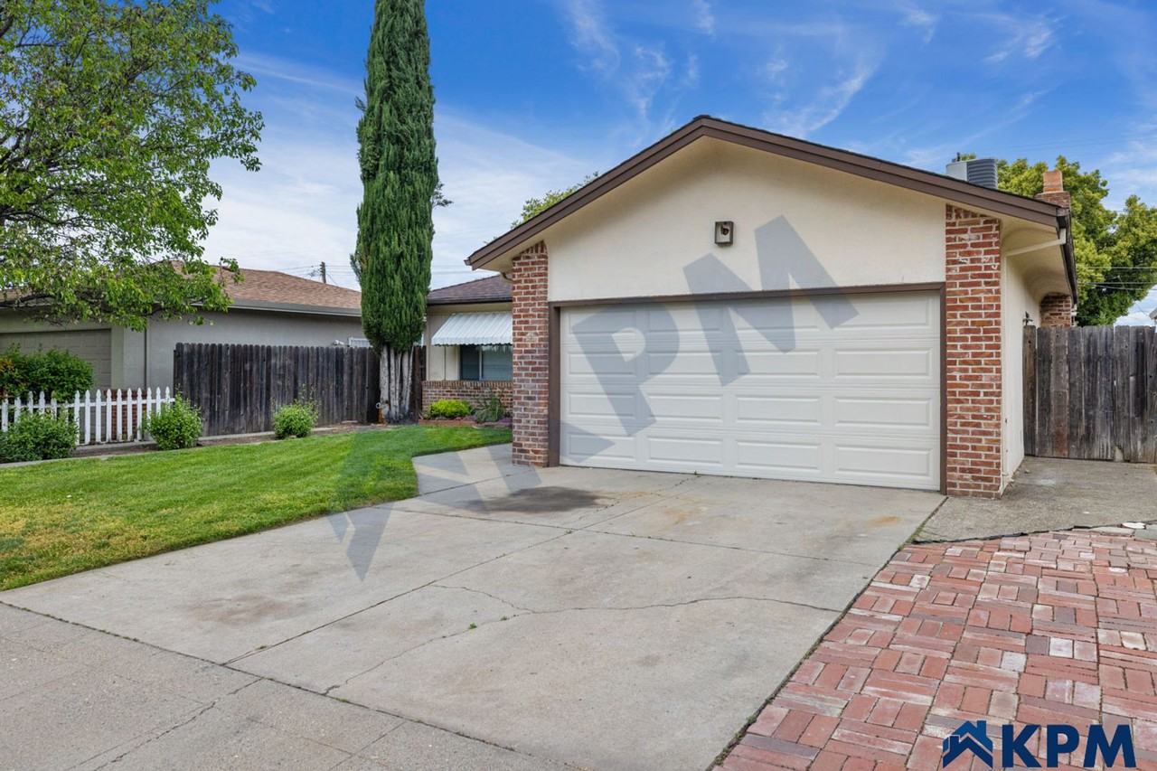 1443 W Vine St - Photo 3 of 25