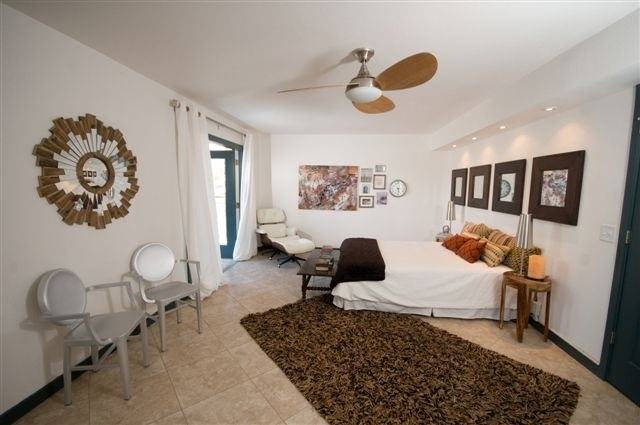 8050 Rockwood Ln - Photo 3 of 9