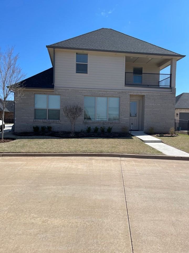 3301 Enclave Pl - Photo 4 of 38