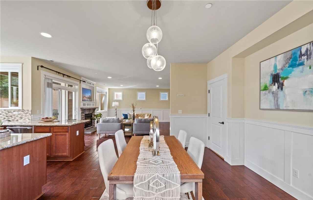 5929 Ne 199th St - Photo 5 of 26