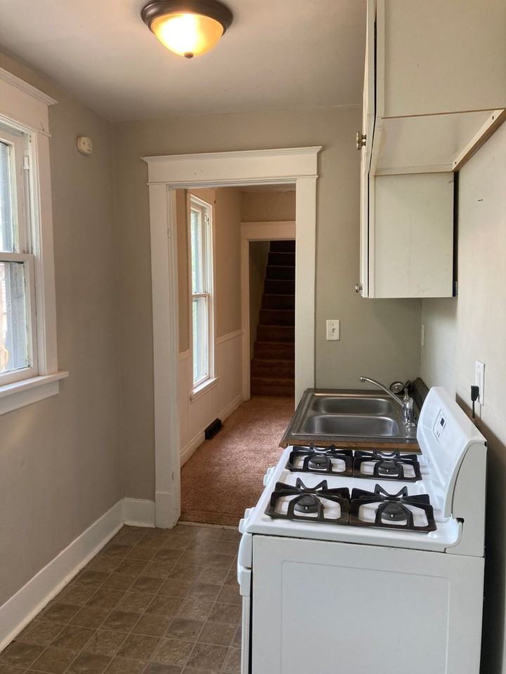 1530 14 1/2 St - Photo 7 of 14