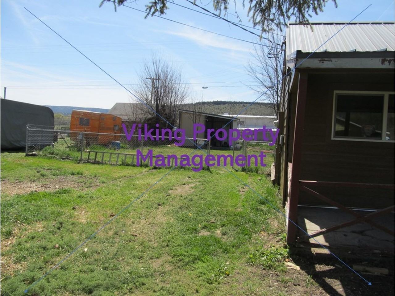 1510 Se 2nd St - Photo 2 of 15