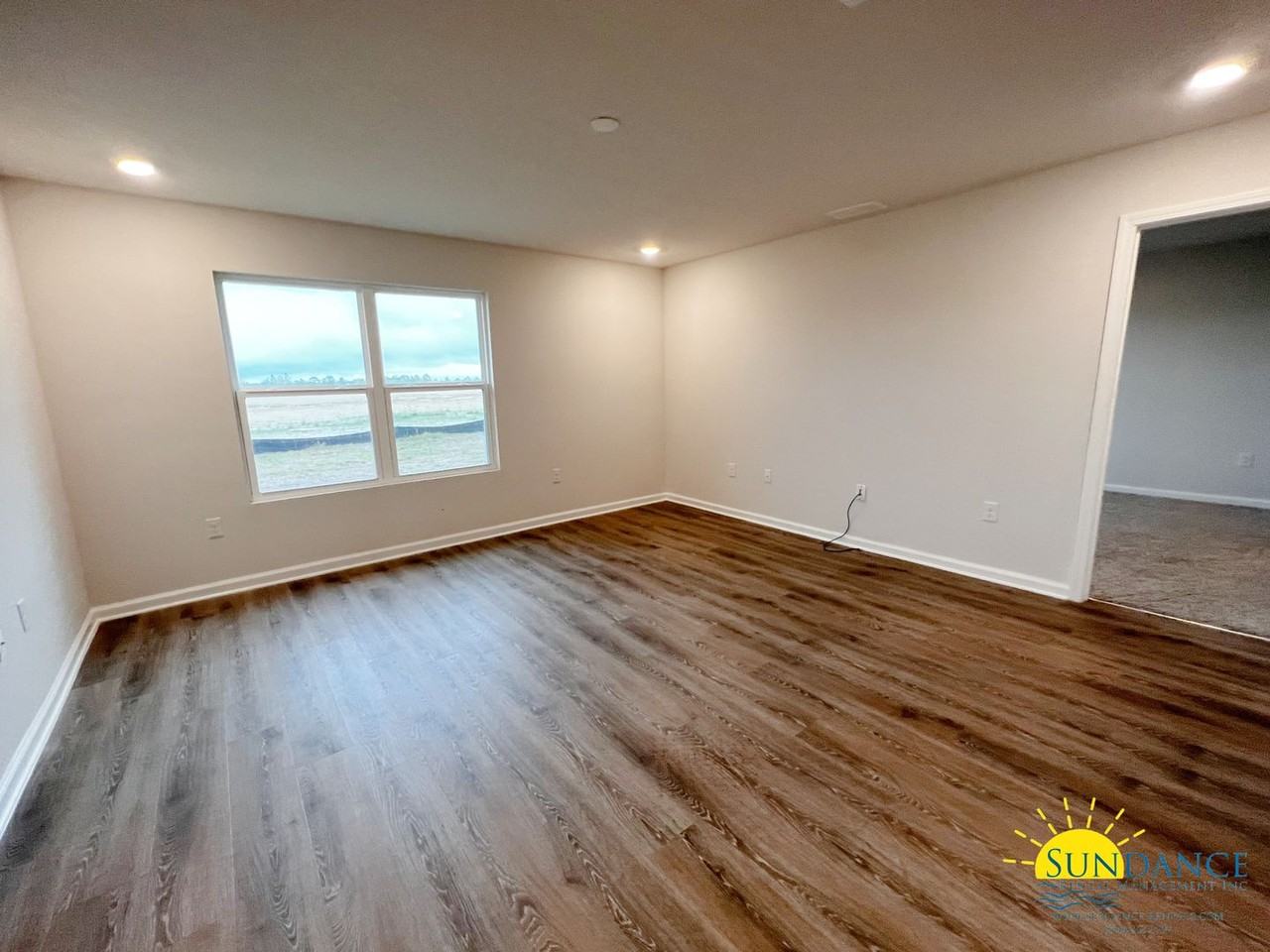 4654 Honor Guard Way - Photo 7 of 30