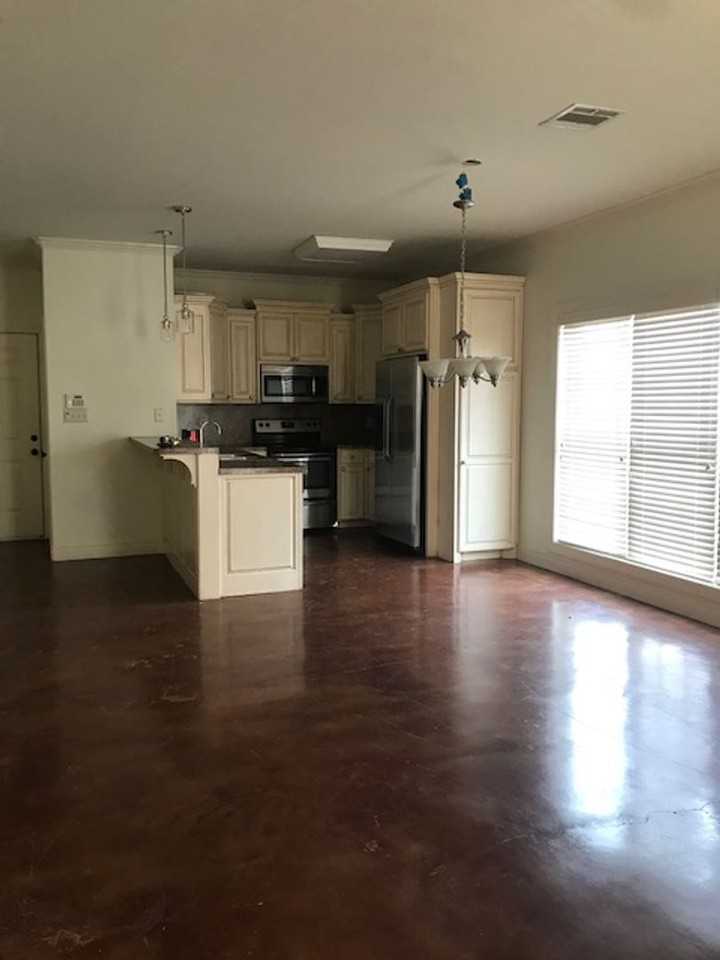 Broadmoor - Photo 2 of 10