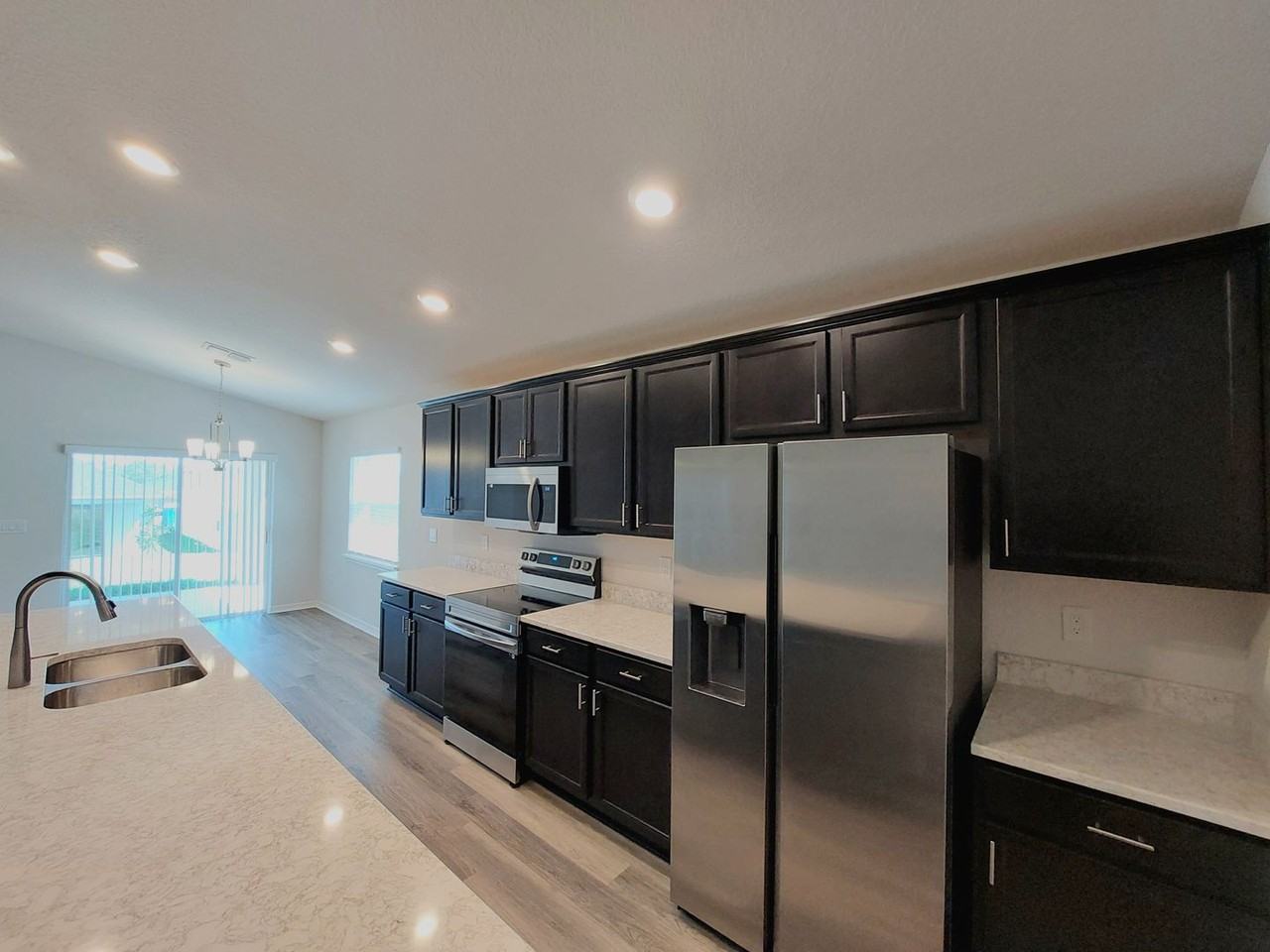 1234 Cascade Dr - Photo 7 of 40