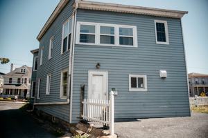 featured image of 143 N Union St