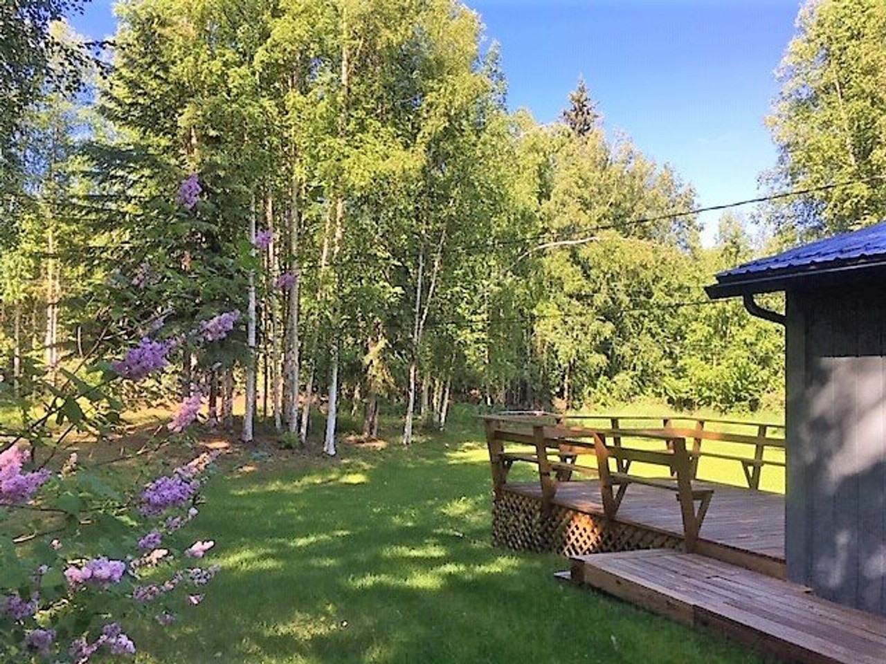 653 Bottles St - Photo 3 of 22