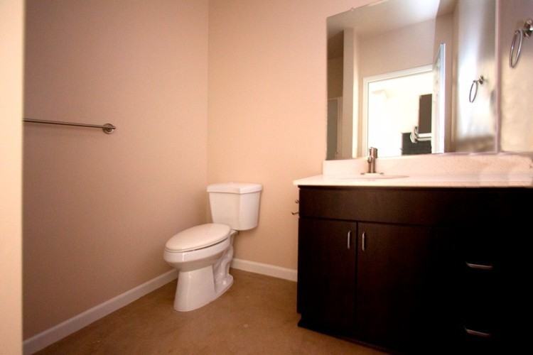 0037ful - Photo 4 of 14