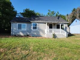 featured image of 1881 Cedar St