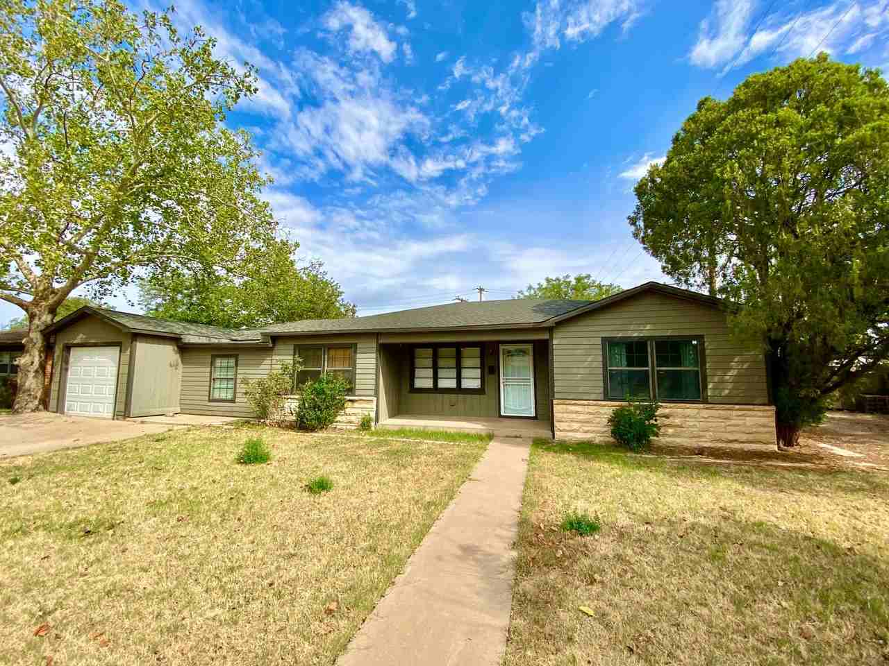 5508 43rd St - Photo 2 of 22