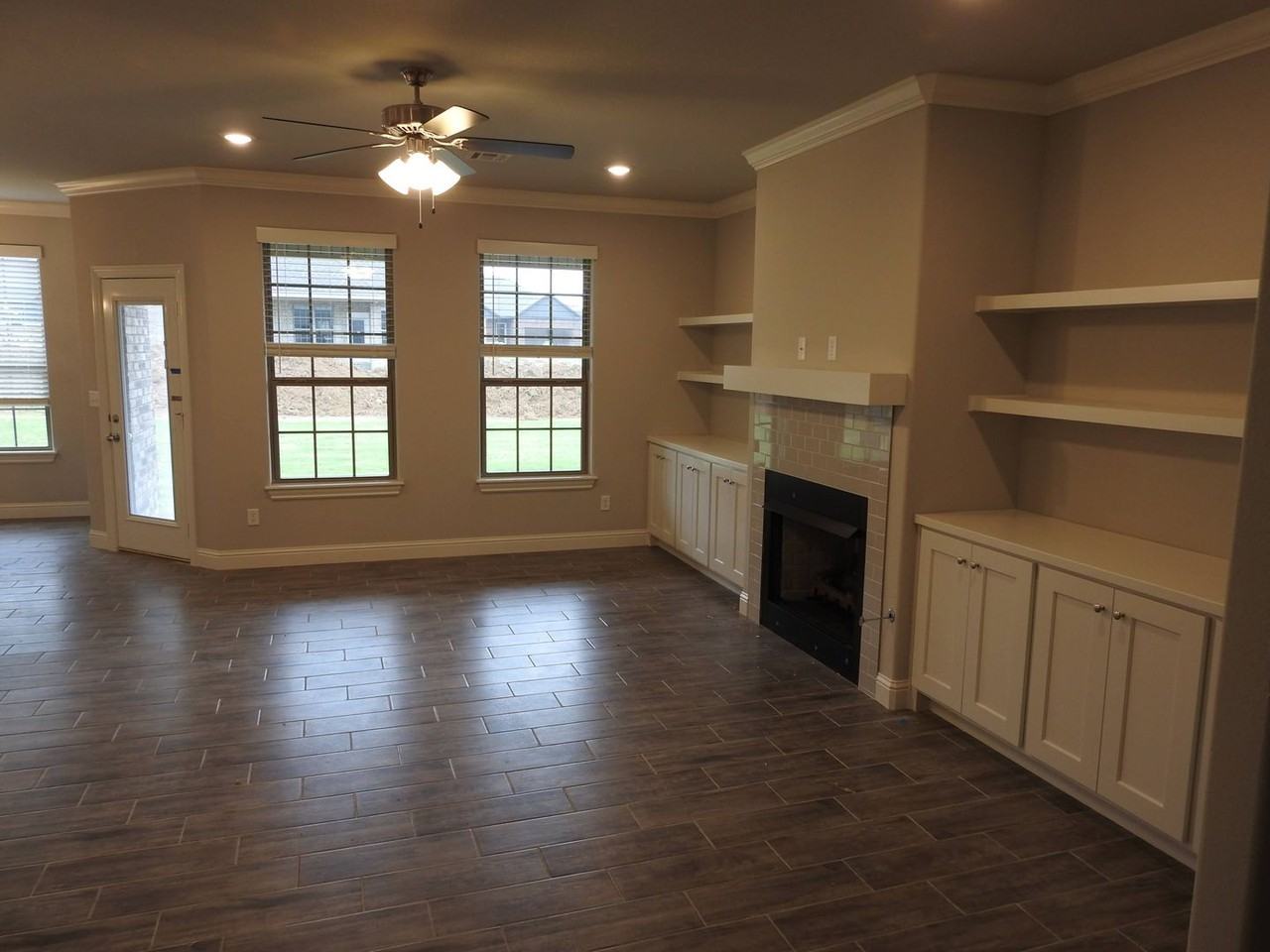 980 Ashmore Landing Loop - Photo 2 of 27
