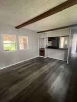 featured image of 409 Daugherty Street