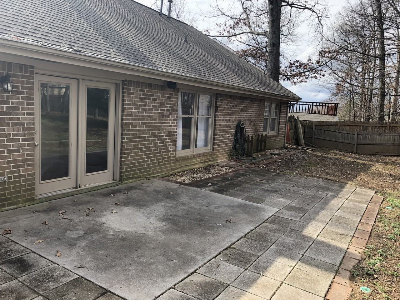 1412 Clear Brook Dr - Photo 2 of 17