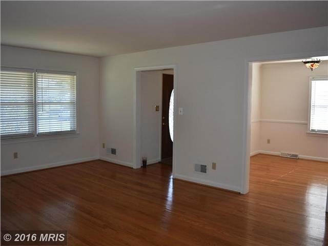 1400 Stafford Ave - Photo 6 of 23