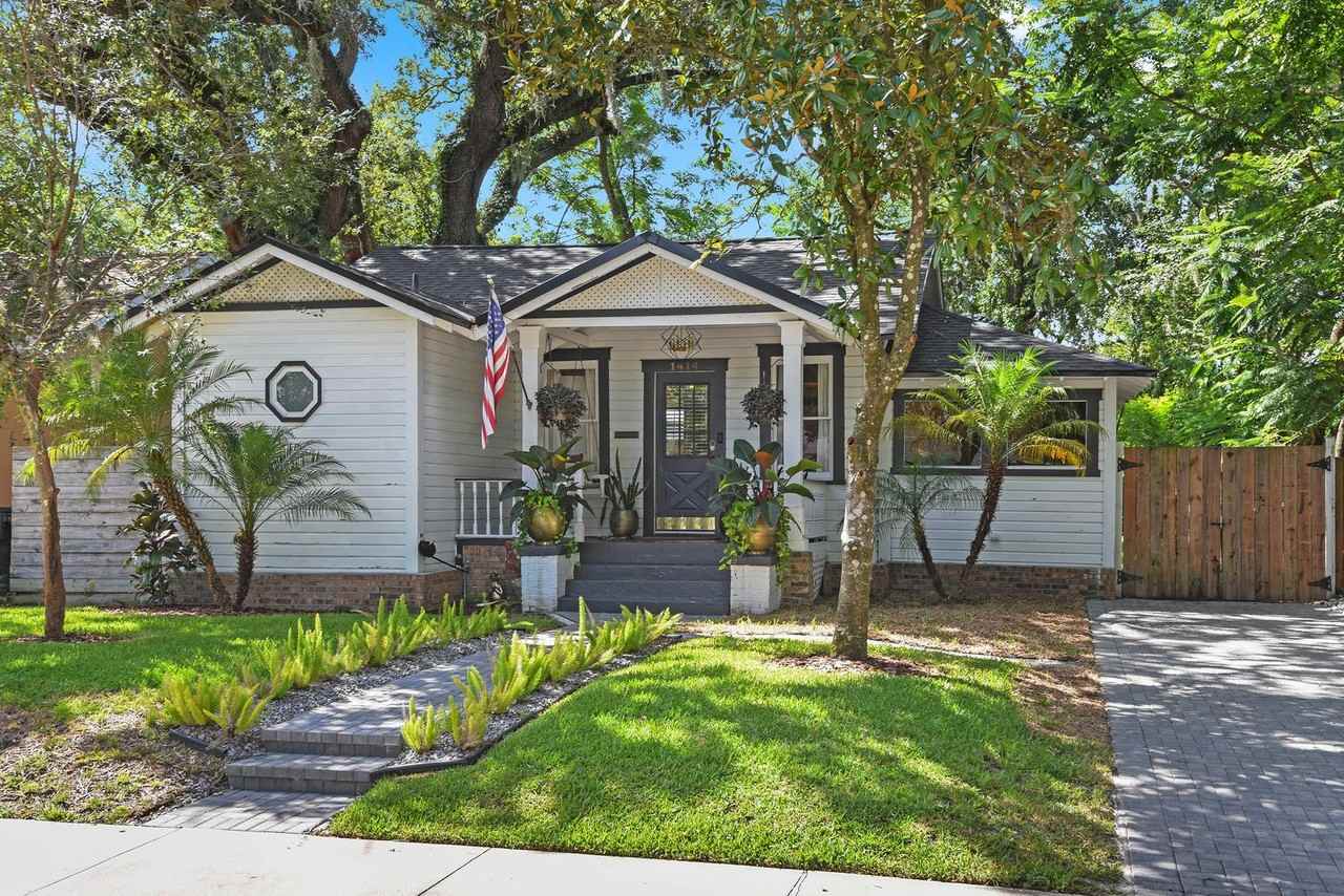 1414 Pinecrest Pl - Photo 2 of 33