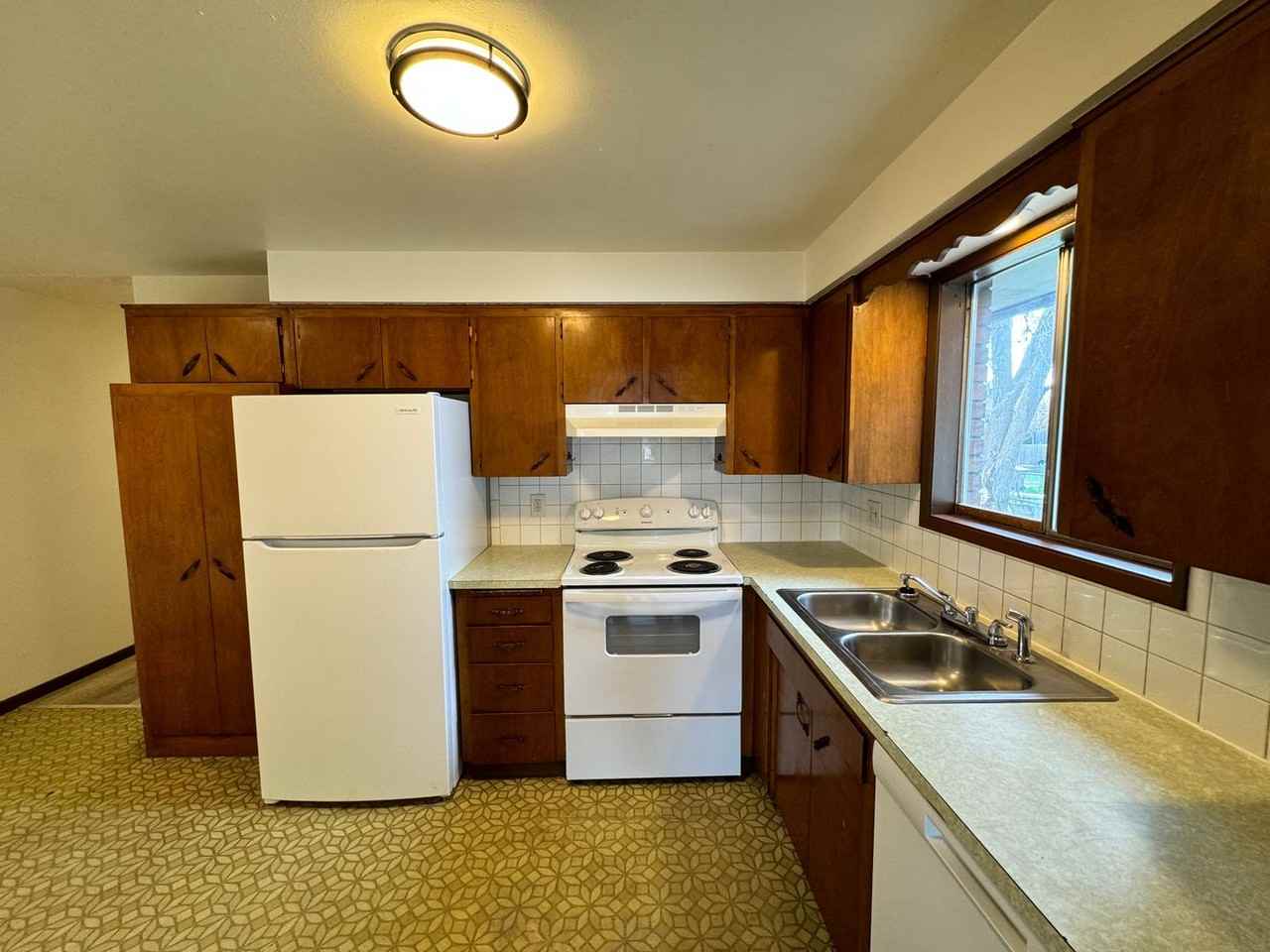 1226 E North Ave #1226 - Photo 4 of 14