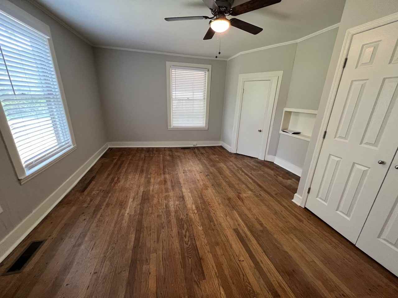 134 Herman St - Photo 5 of 14