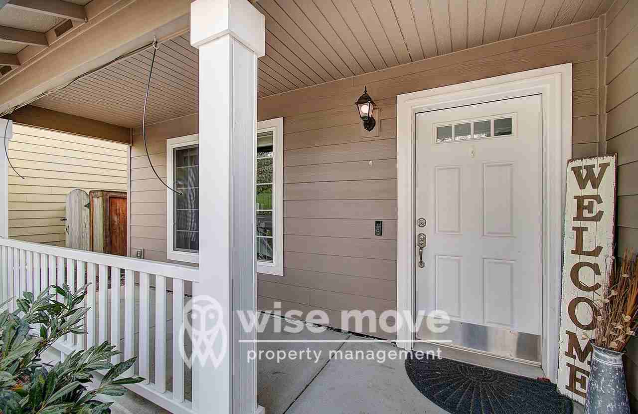 5164 P St - Photo 2 of 36