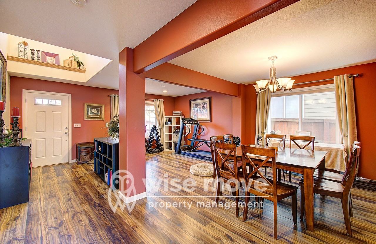 5164 P St - Photo 3 of 36