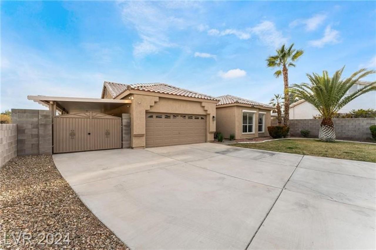 8201 Windrush Ave - Photo 3 of 37