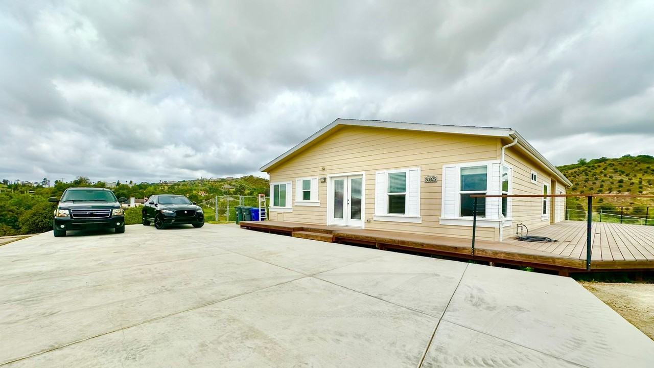 30375 Sagewood Rd - Photo 2 of 45