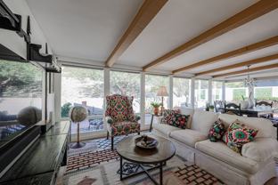 2226 E Belmont Ave - Photo 1 of 1
