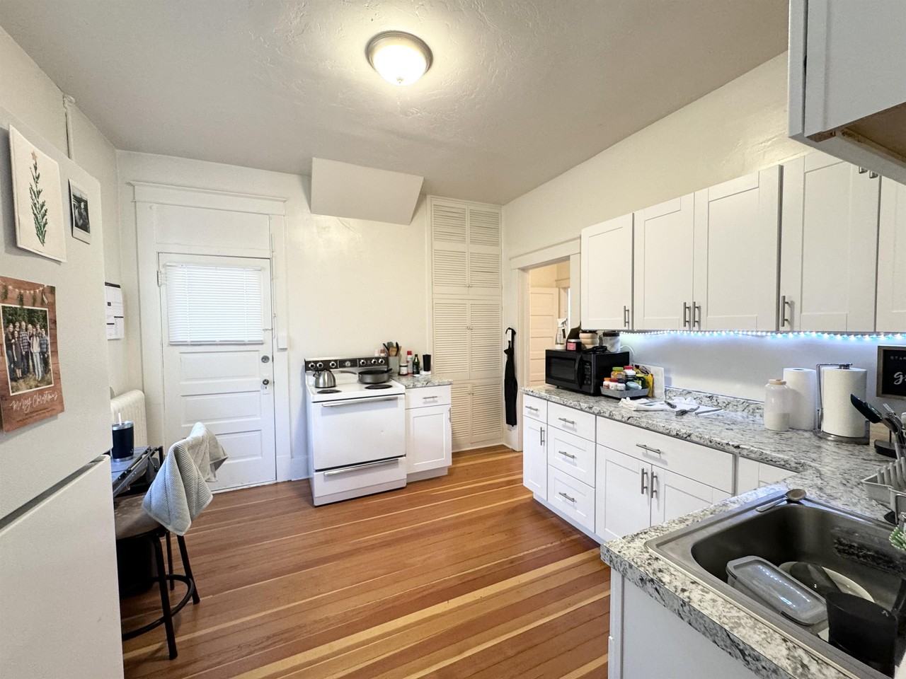 145 W 200 S #MAIN - Photo 4 of 13